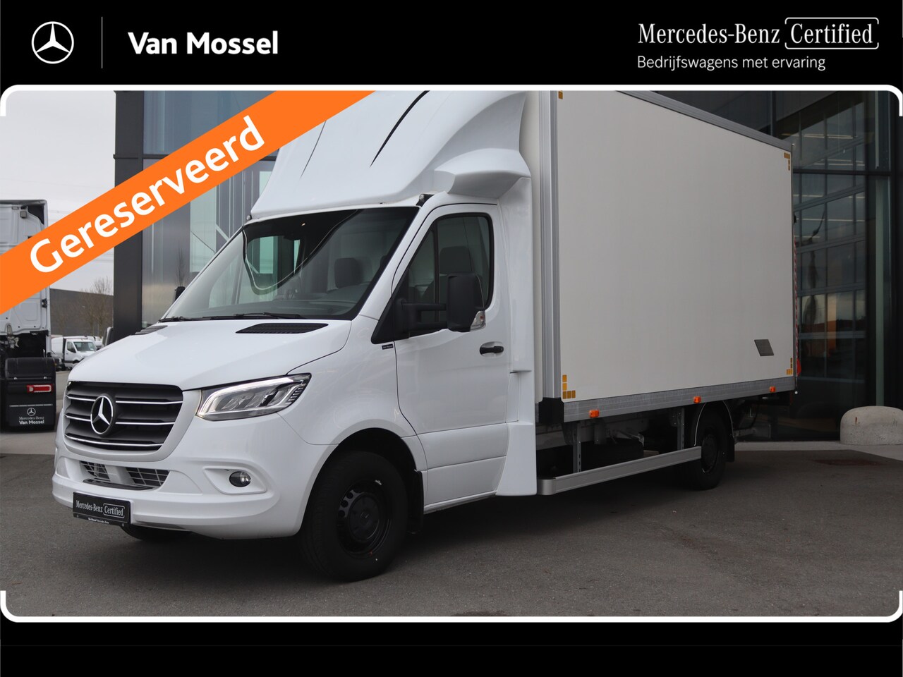 Mercedes-Benz Sprinter - 317 CDI Aut L3 Bakwagen/laadklep |NAVI/MBUX/LED |Certified - AutoWereld.nl