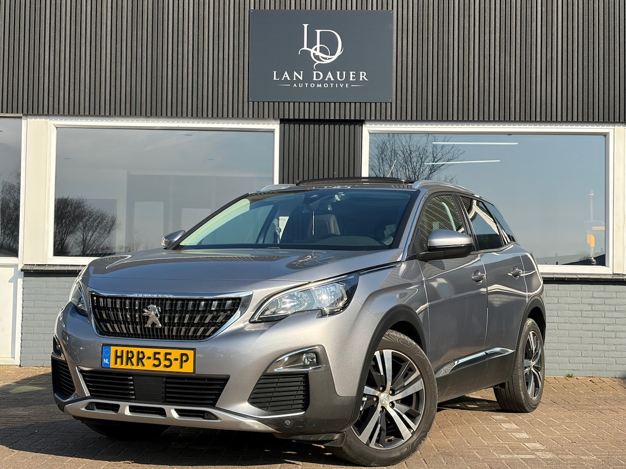 Peugeot 3008 - 1.2 PureTech Schuifdak / Leder / Automaat - AutoWereld.nl