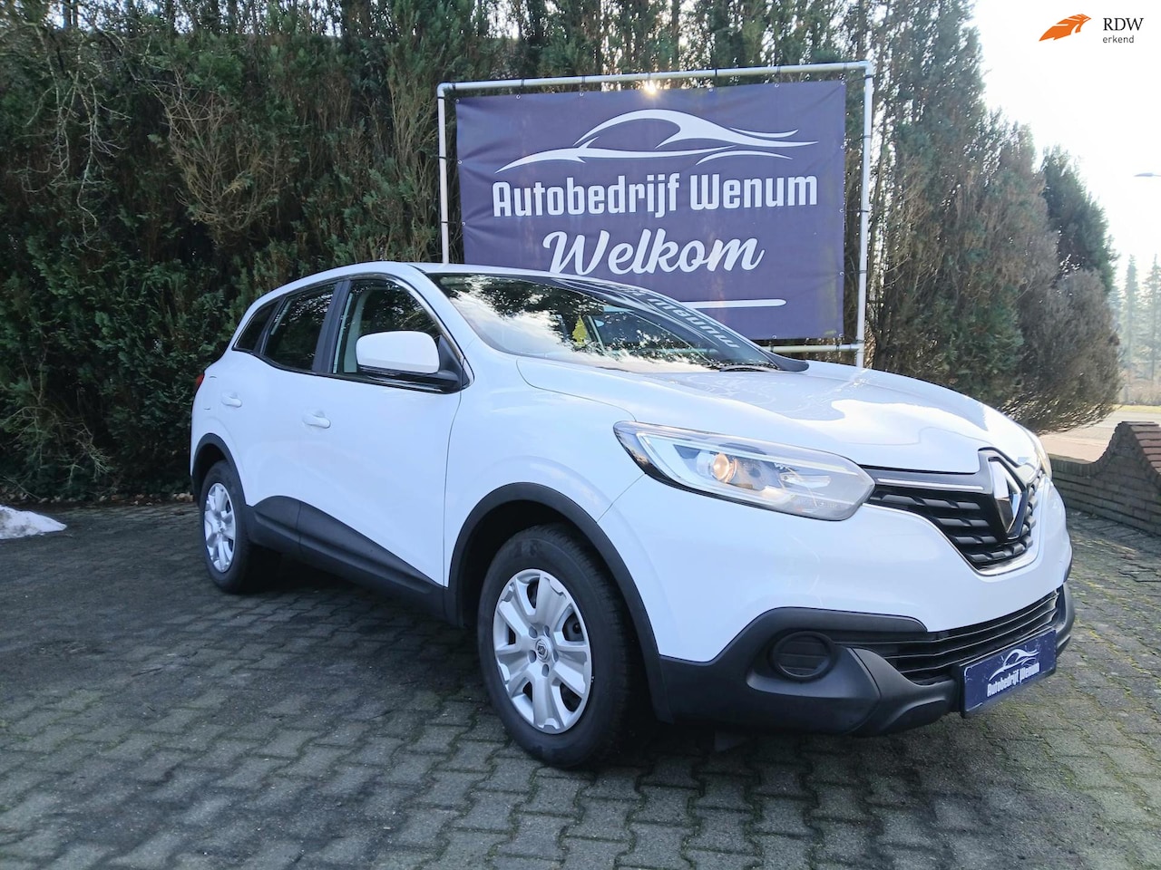 Renault Kadjar - 1.2 TCe Life Cruise control, Airco, Trekhaak,enz. - AutoWereld.nl