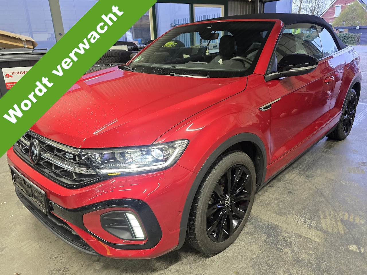 Volkswagen T-Roc Cabrio - 1.5 TSI R-Line | Apple Carplay | Android Auto | Stuurverwarming | Stoelverwarming | Camera - AutoWereld.nl