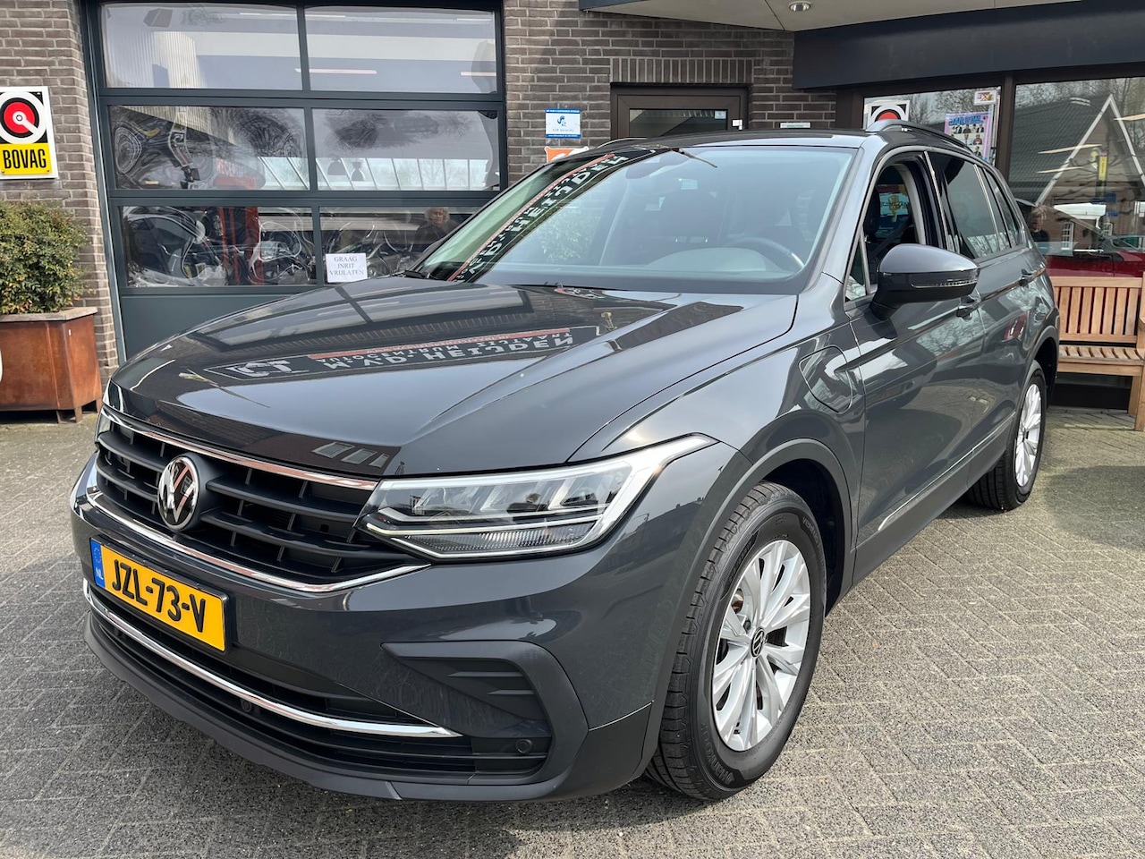 Volkswagen Tiguan - 1.4 TSI eHybrid Life CarPlay - AutoWereld.nl