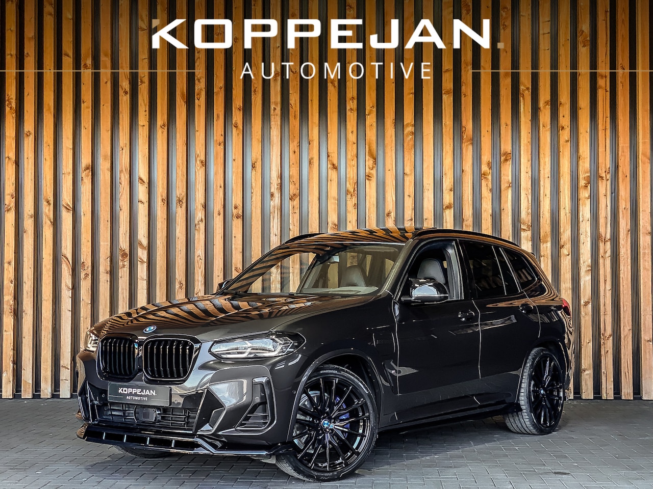 BMW X3 - xDrive30e 292PK High Executive M-Sport | M-SPORT KUIPSTOELEN | HEAD-UP | PANO | HARMAN KAR - AutoWereld.nl