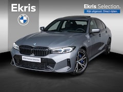 BMW 3-serie - Sedan 320i Sedan M Sportpakket / Adaptive LED / Stoelverwarming / Glazen panoramadak | Ekr