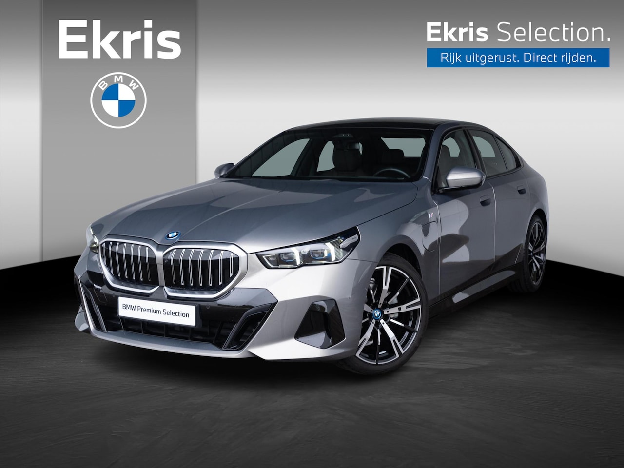 BMW 5-serie - Sedan 530e | M Sportpakket | Glazen Panoramadak | Stuur- en stoelverwarming | Trekhaak Ele - AutoWereld.nl