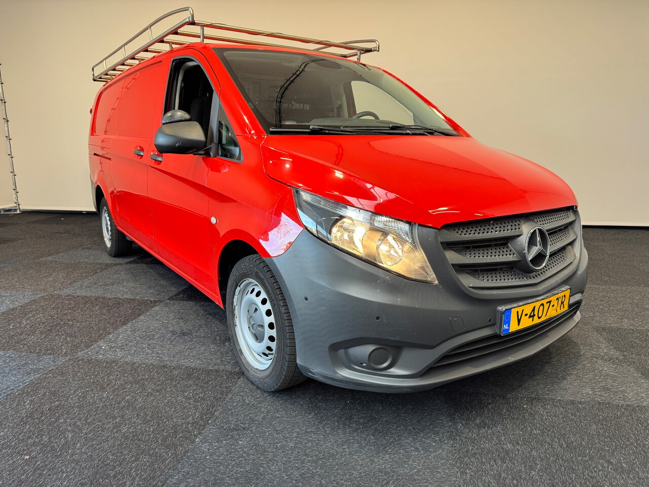 Mercedes-Benz Vito - 114 2.2 diesel Vito XL Extra Lang 114 CDI Imperiaal trekhaak kasten inrichting - AutoWereld.nl