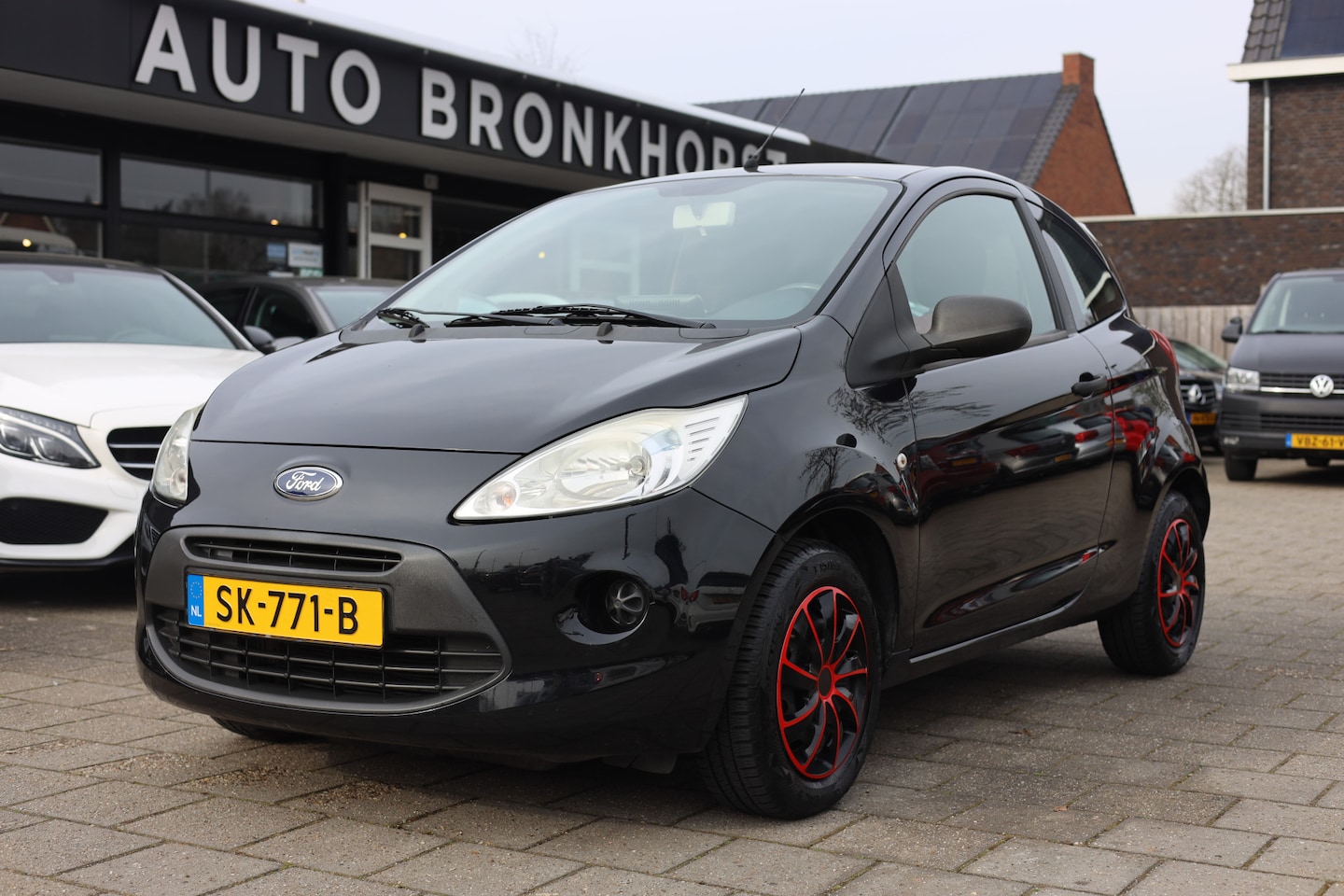 Ford Ka - 1.2 AIRCO | CARPLAY | APK - AutoWereld.nl