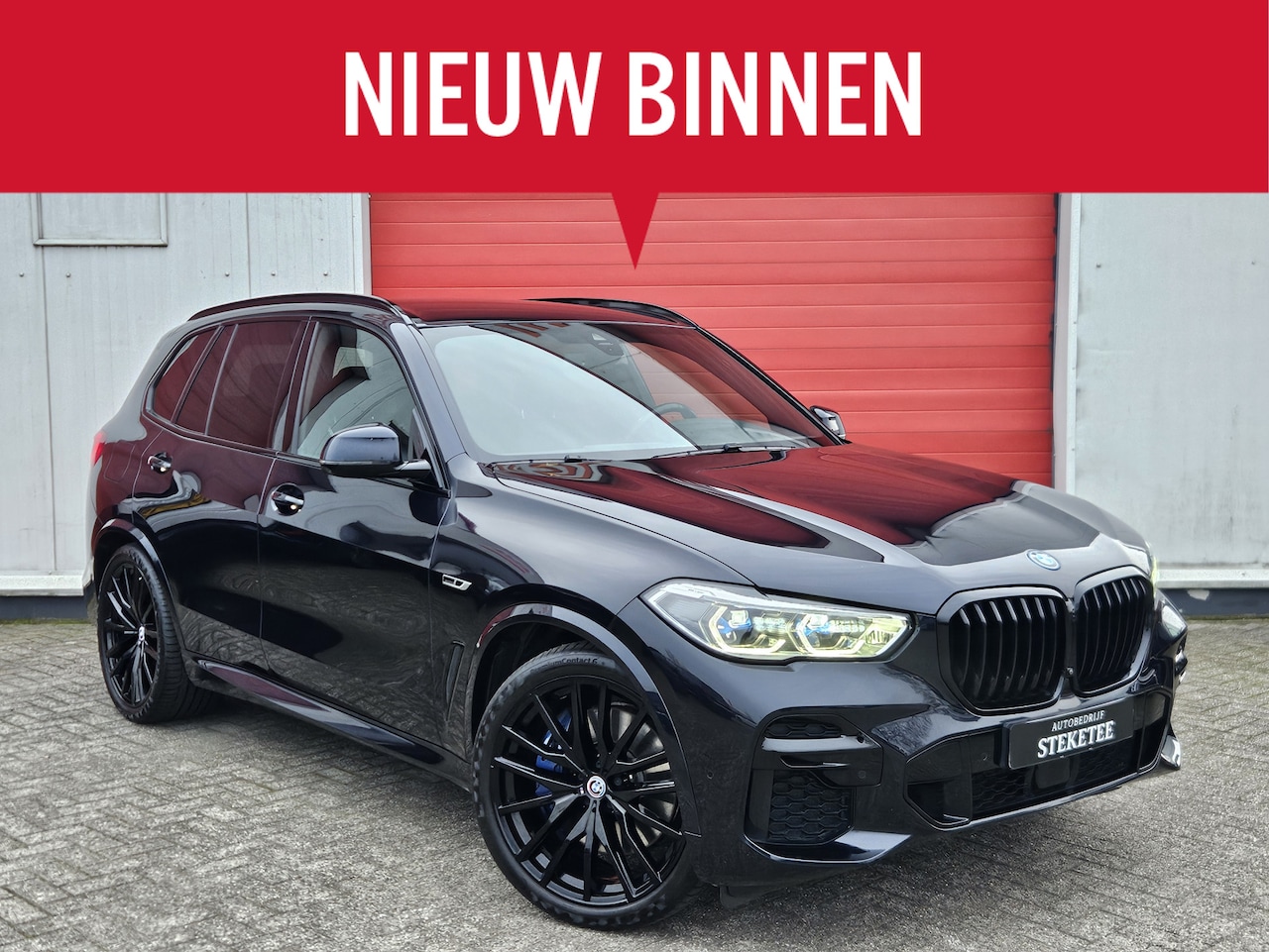 BMW X5 - xDrive45e M-sport | Achterasbesturing | Trekhaak | Luchtvering - AutoWereld.nl