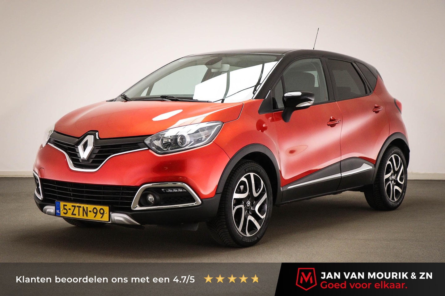 Renault Captur - 1.2 TCe Helly Hansen | NAVI / TREKHAAK / STYLE- PACK | R LINK | CAMERA | 17" - AutoWereld.nl