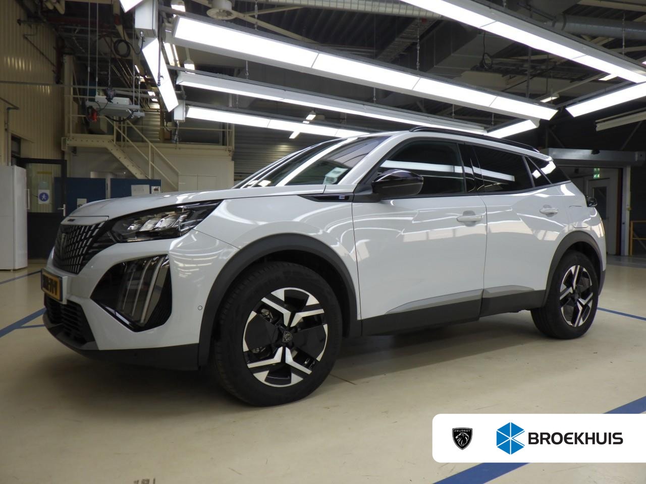 Peugeot e-2008 - EV Allure Avantage 54 kWh | 3-Fase | Apple Carplay & Android Auto | Achteruitrijcamera | N - AutoWereld.nl