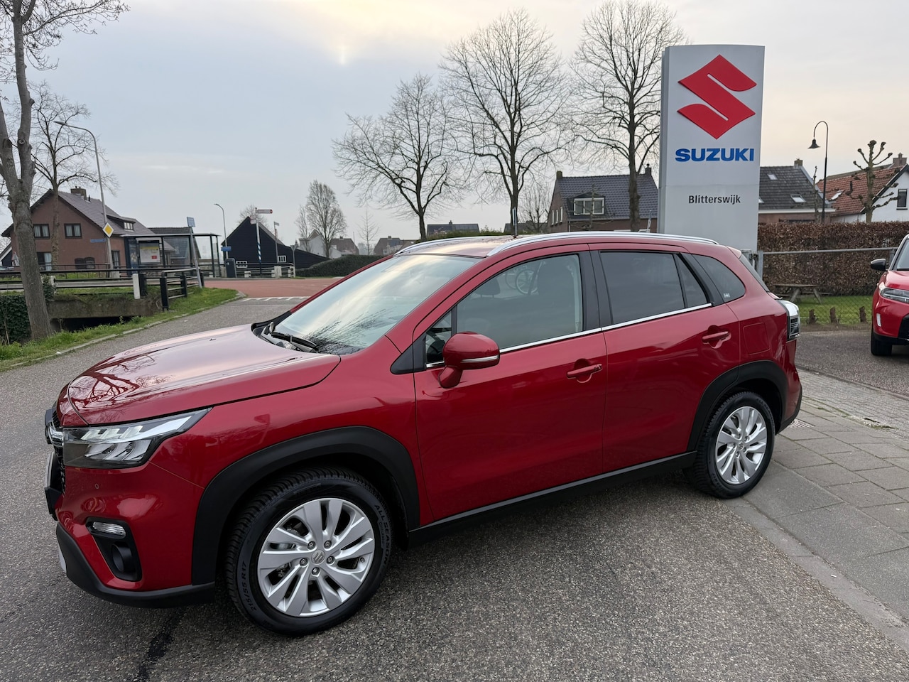 Suzuki S-Cross - 1.4 Boosterjet Select Smart Hybrid // 1500 kilo trekgewicht // Nieuwstaat // Snel te rijde - AutoWereld.nl