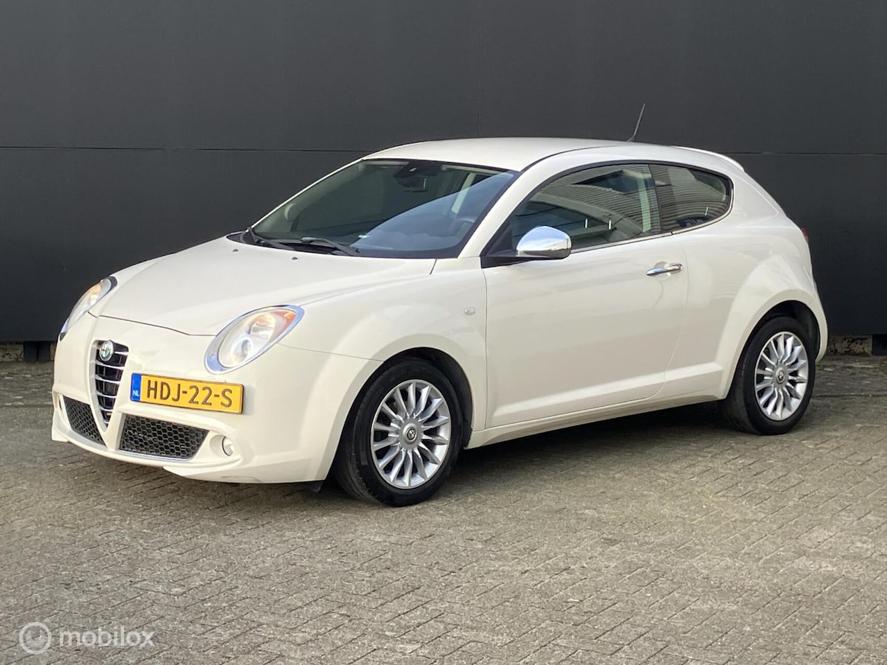 Alfa Romeo MiTo - 1.4i Distinctive ClimateControl PDC - AutoWereld.nl