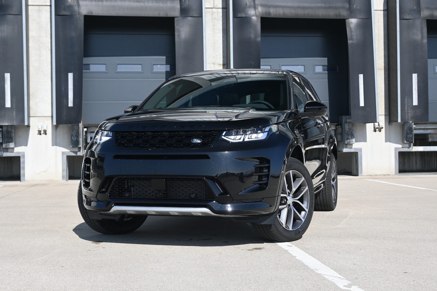 Land Rover Discovery Sport - 1.5 P270e PHEV Business Edition 1.5 P270e PHEV Business Edition - AutoWereld.nl