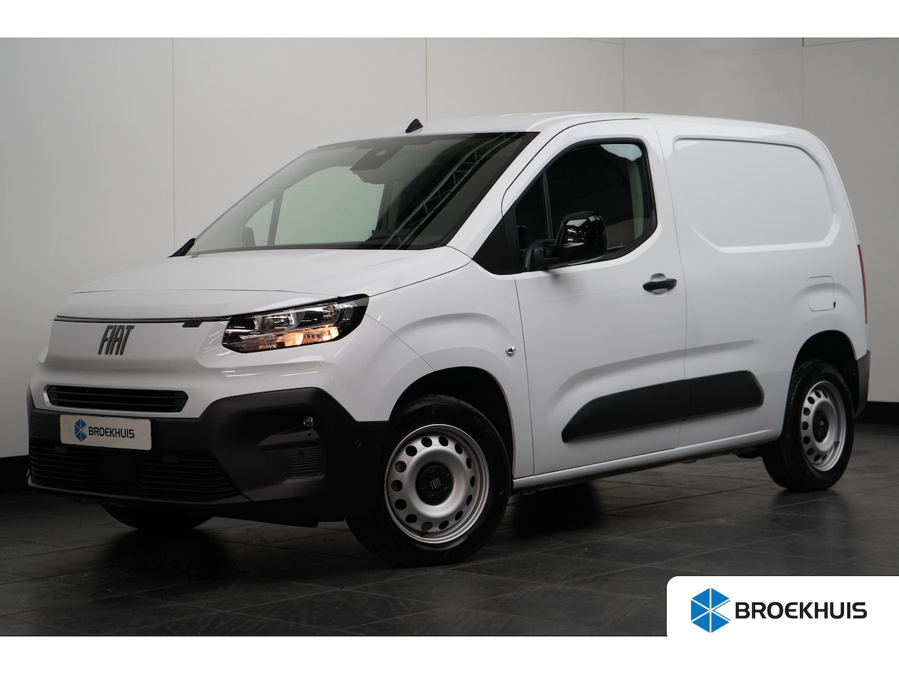 Fiat Doblò - 1.5 BlueHDI 100 L1 | BPM VRIJ CAMERA | PDC | CARPLAY | DODEHOEK - AutoWereld.nl