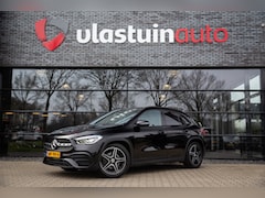 Mercedes-Benz GLA-Klasse - 200 AMG Line , Trekhaak, Achteruitrijcamera, Stoelverwarming,