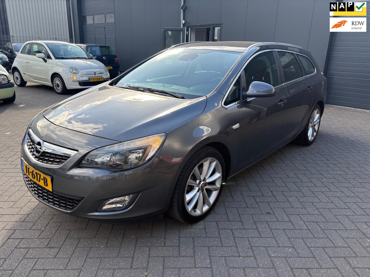 Opel Astra Sports Tourer - 1.4 Turbo Sport Koelvloeistof lekkage - AutoWereld.nl