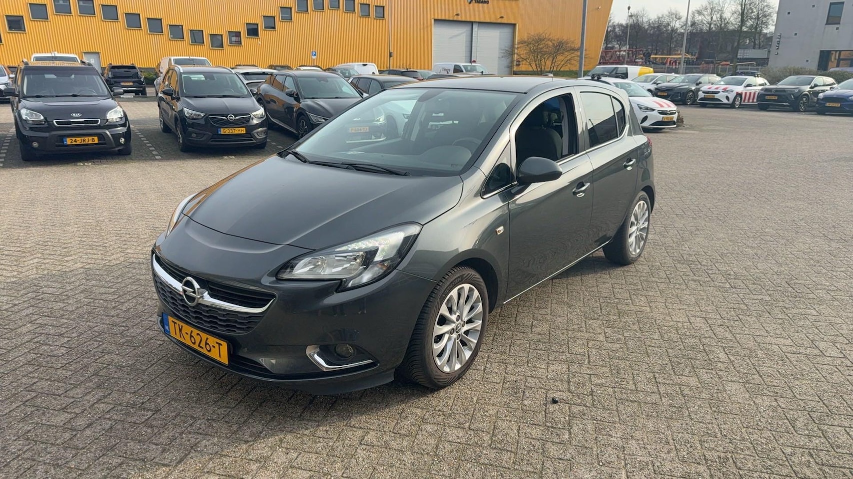 Opel Corsa - 1.0 Turbo Online Edition 1.0 Turbo Online Edition - AutoWereld.nl