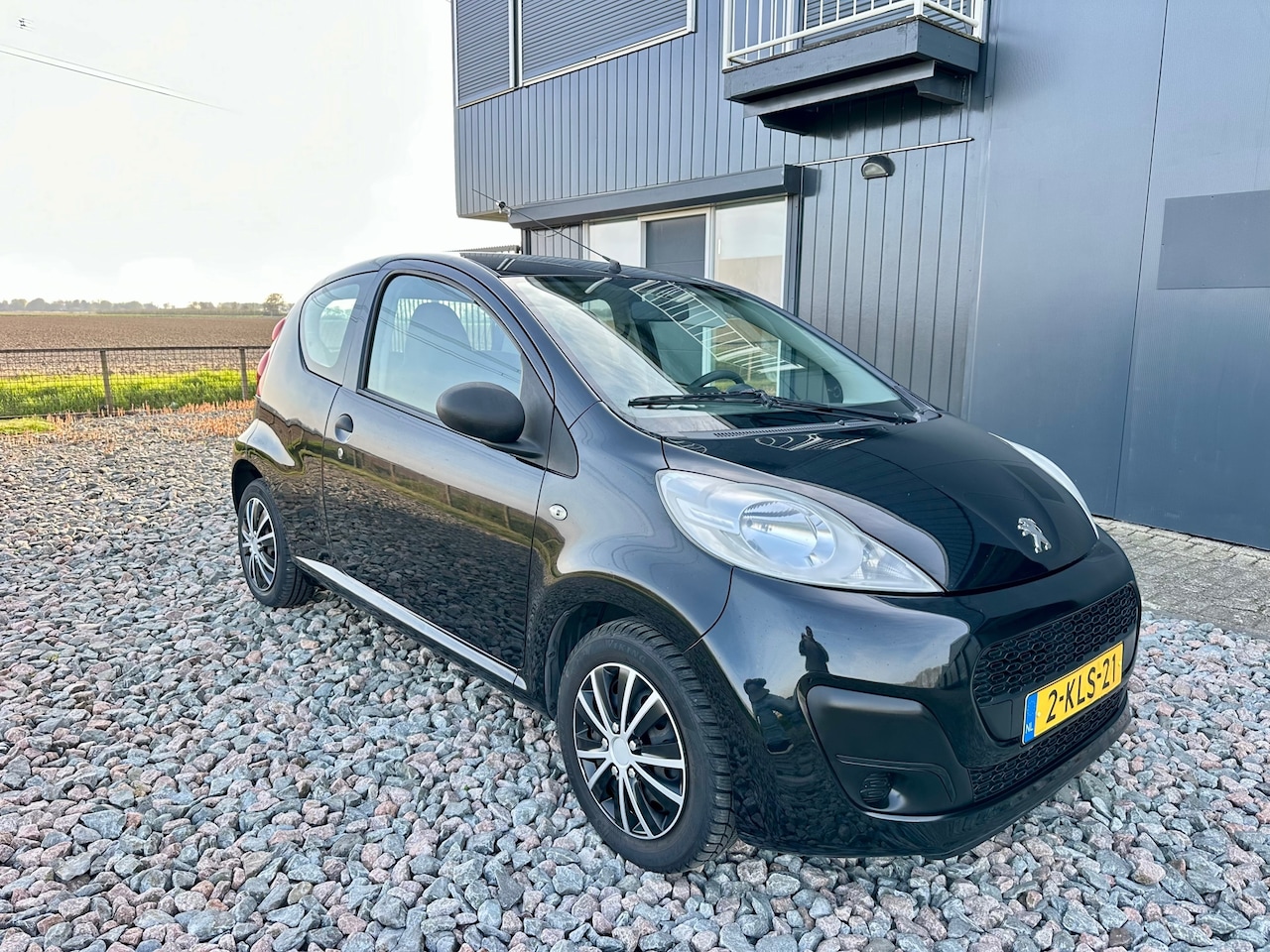 Peugeot 107 - 1.0 Access Accent 1.0 Access Accent - AutoWereld.nl