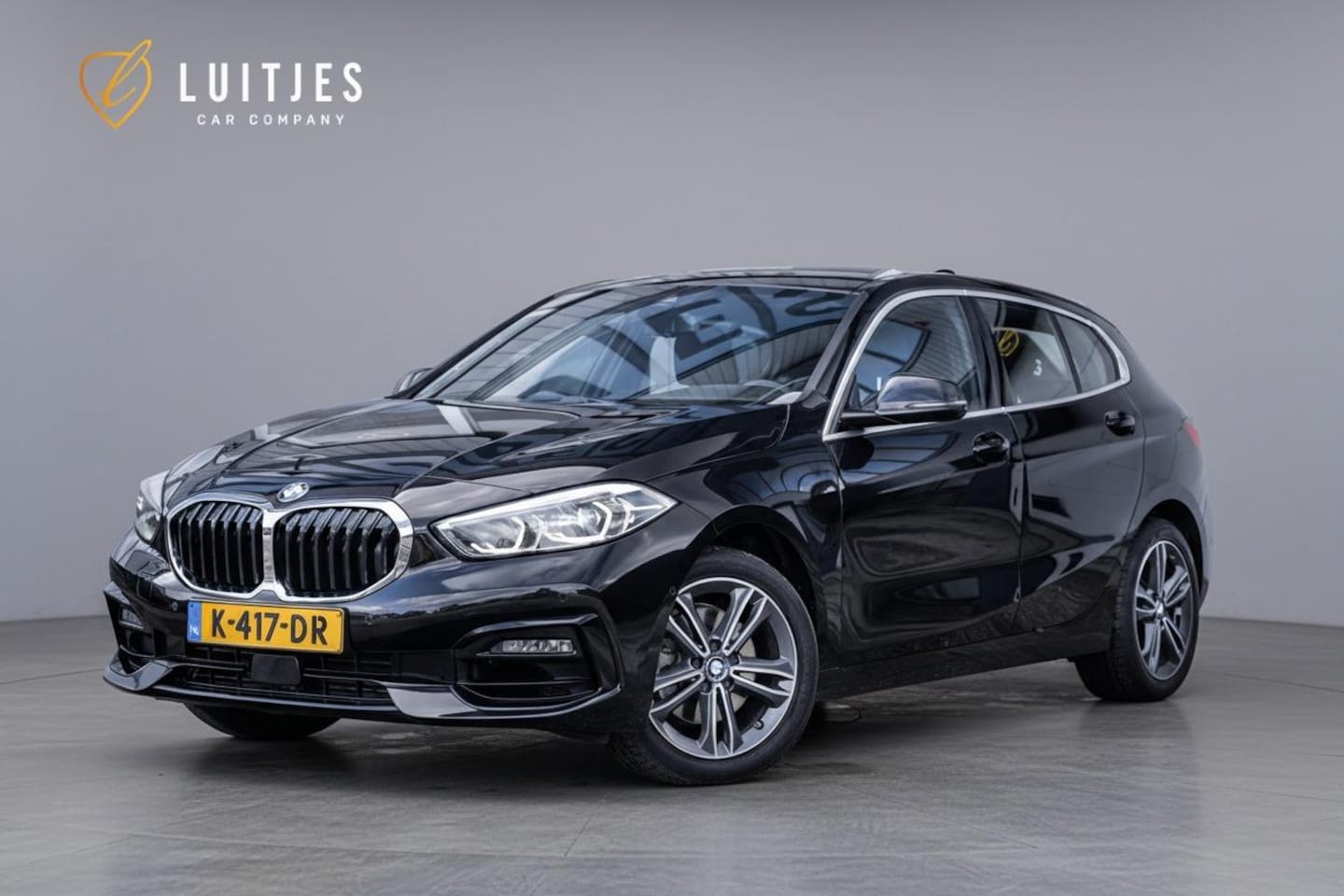 BMW 1-serie - 118i Executive AUT8|Camera|Carplay|LED|Sfeerverl.|Stuur&stoelverw.|NL-auto|Dealer-onderhou - AutoWereld.nl