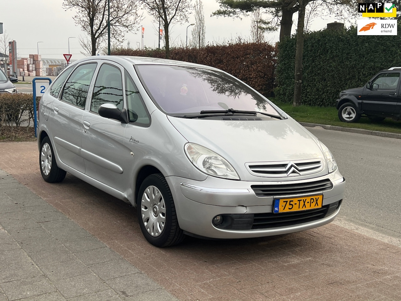 Citroën Xsara Picasso - 1.6 *APK 01-2027! - AutoWereld.nl