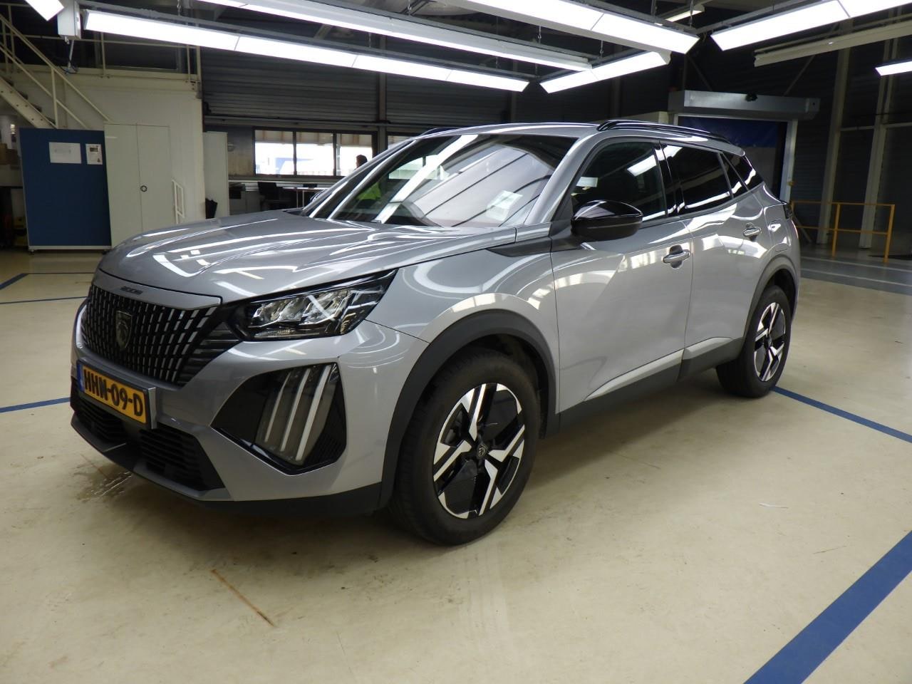 Peugeot 2008 - 1.2 Turbo 100 Allure | Navigatie | Climate Control | Full-LED | Parkeersensoren | Draadloo - AutoWereld.nl