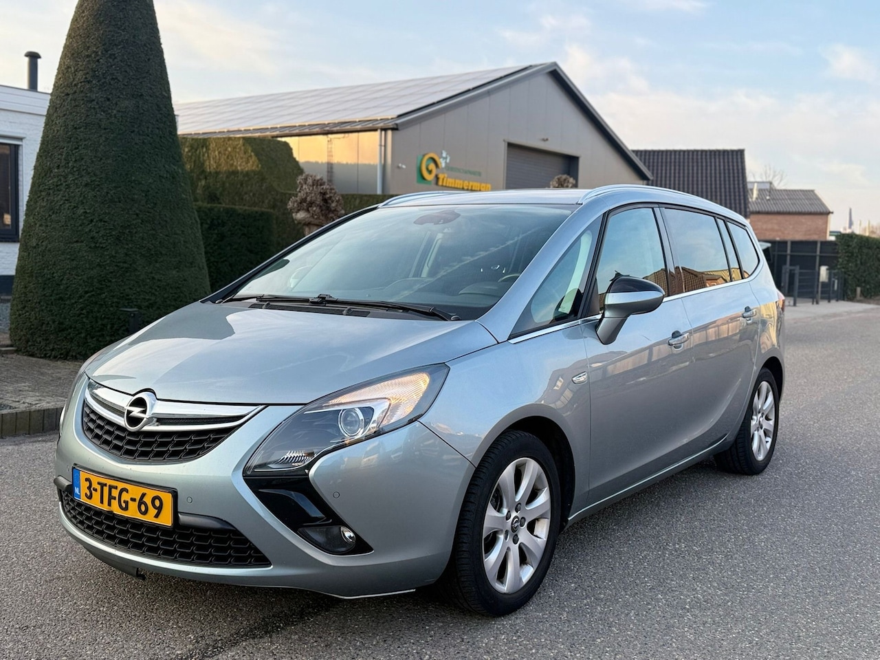 Opel Zafira Tourer - 1.6 CDTI Business+ 7Pers 2014 Navi/Clima/Lmv - AutoWereld.nl