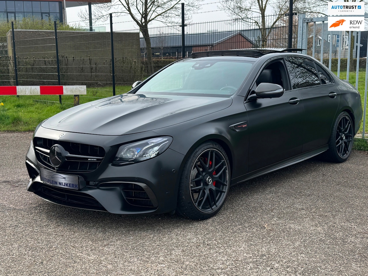 Mercedes-Benz E-klasse - AMG E63 S 4MATIC Premium Plus Pano 360Cam Luchtvering MEGA VOL - AutoWereld.nl