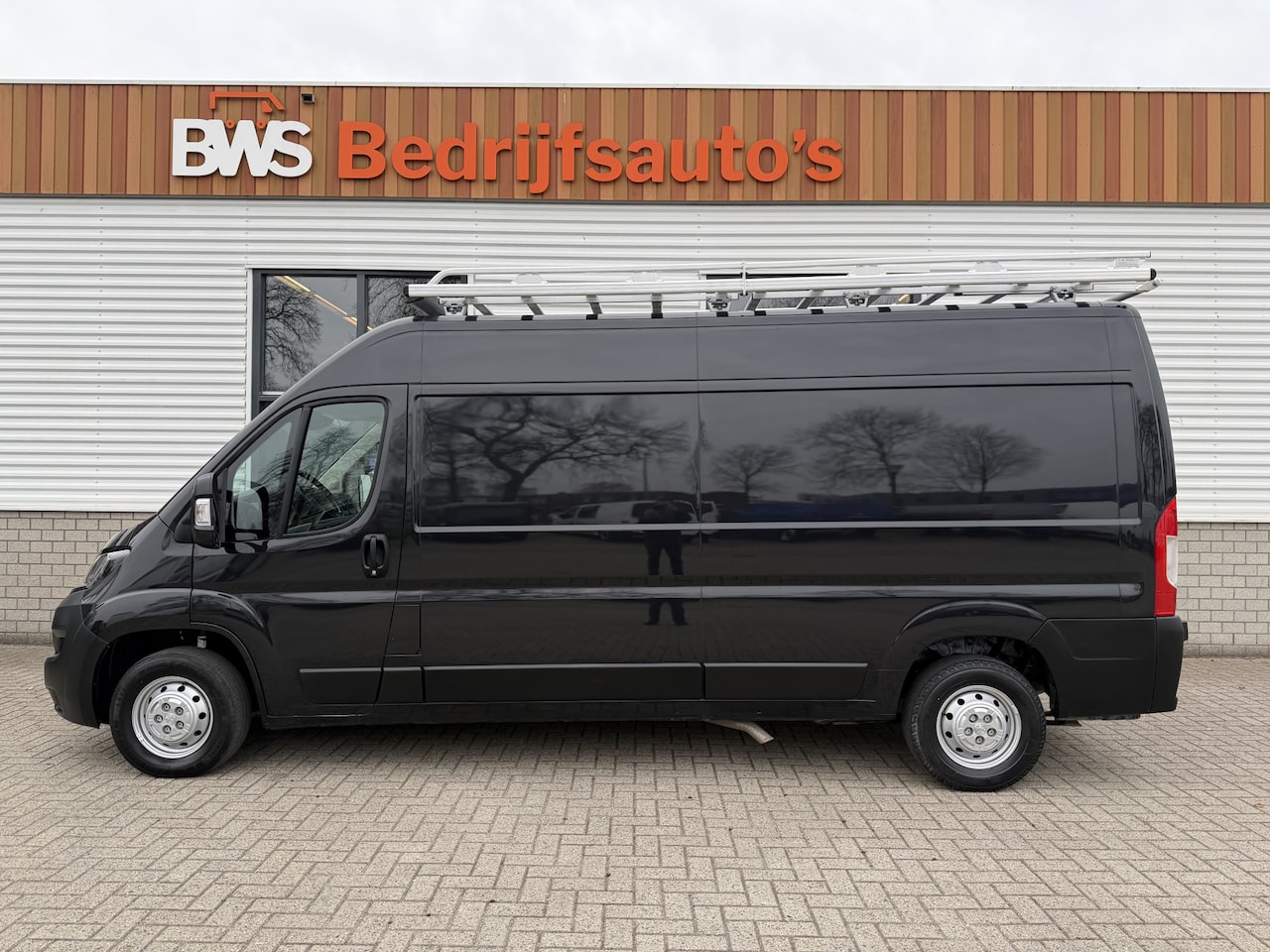 Peugeot Boxer - 335 2.2 BlueHDi 165pk L3H2 Premium / vaste prijs rijklaar € 15.950 ex btw / lease vanaf € - AutoWereld.nl