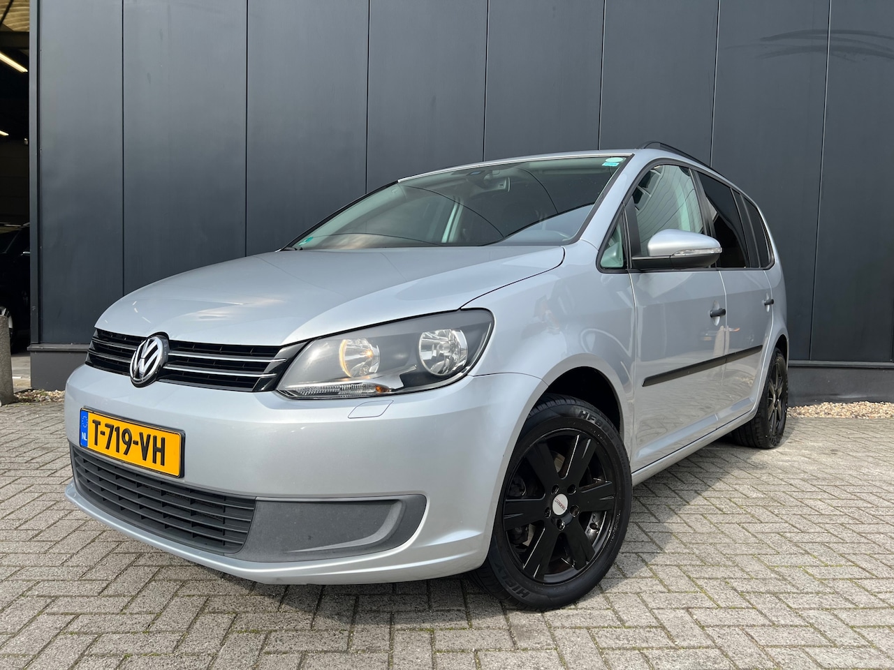 Volkswagen Touran - 1.4 TSI 7persoons!/Navi/Lmv/ComplOnderh - AutoWereld.nl