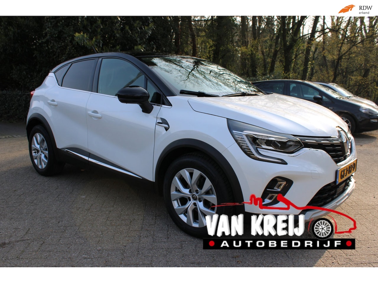 Renault Captur - 1.3 TCe 140 Intens, Carplay, Panorama, Automaat, Clima - AutoWereld.nl