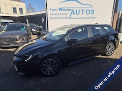 Toyota Corolla Touring Sports - 1.8 Hybrid Bus Intro