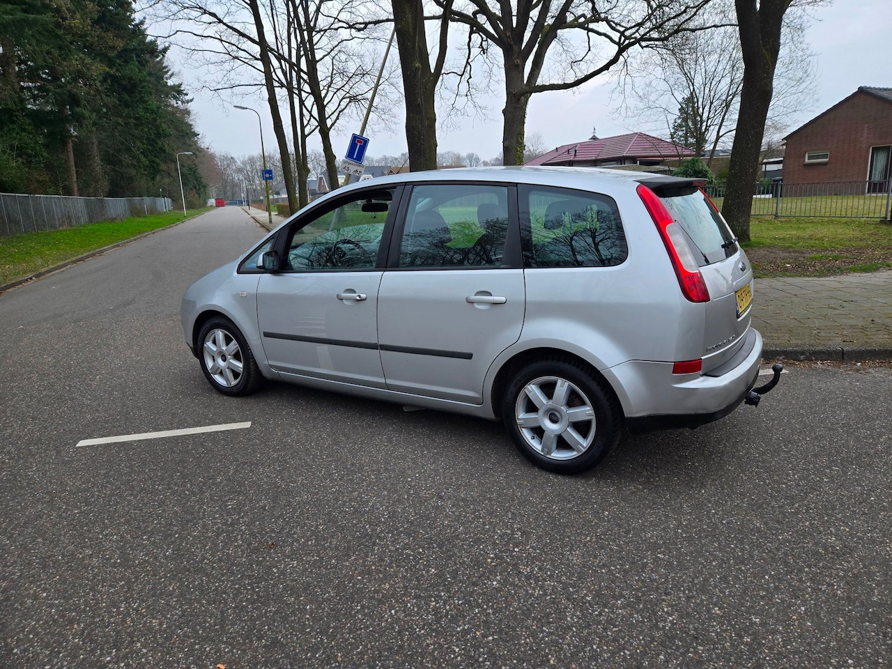 Ford Focus C-Max - 1.6-16V Futura 1.6-16V Futura - AutoWereld.nl