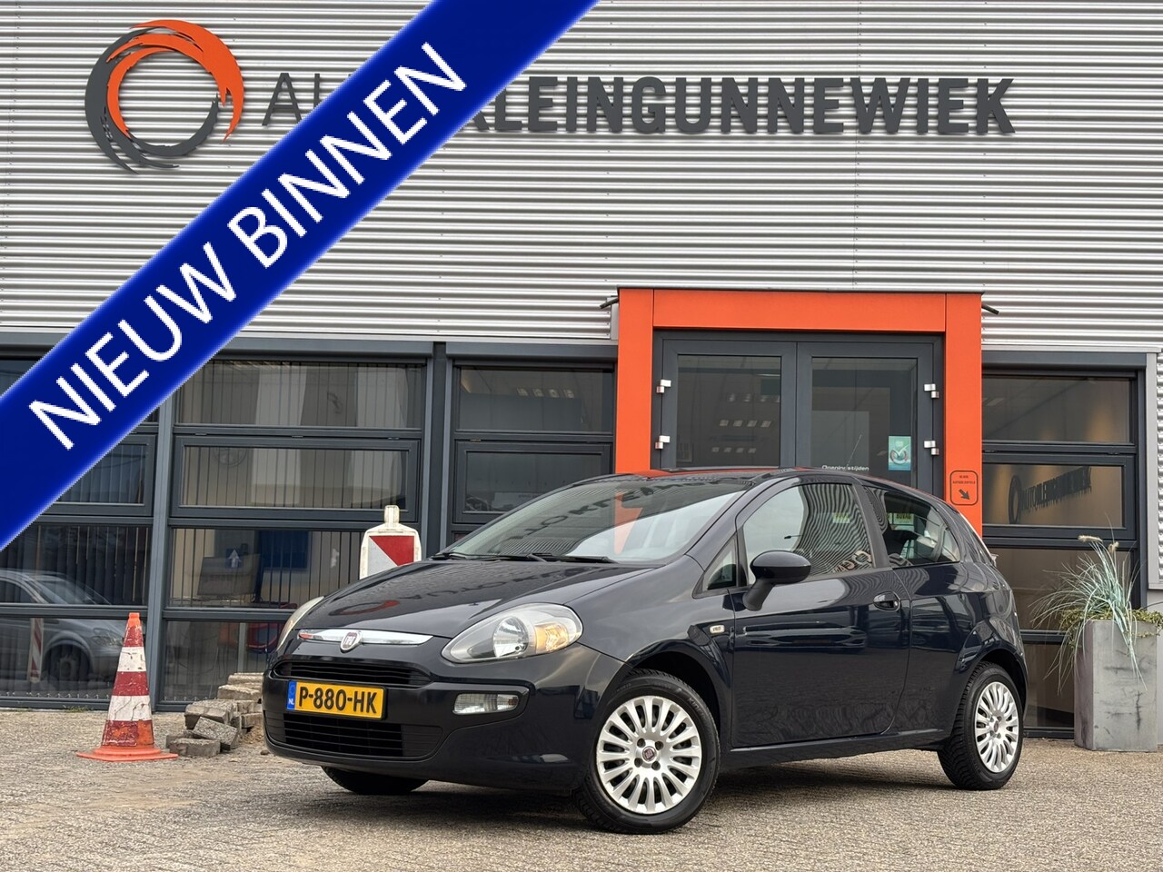 Fiat Punto Evo - 1.2 Pop / Airco / Allseason Banden / Stuurbediening / - AutoWereld.nl