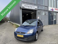 Ford Fiesta - 1.3-8V Ambiente Airco APK NAP Logisch