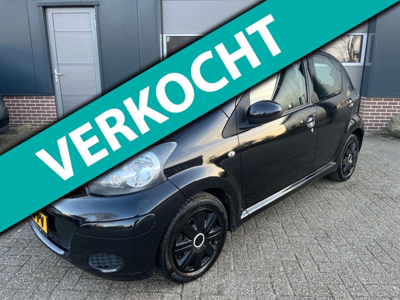 Toyota Aygo - 1.0-12V Access-Carplay-5DRS-Airco-4Season! - AutoWereld.nl