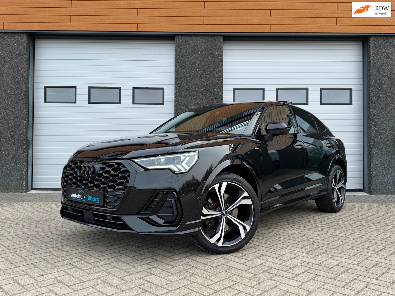 Audi Q3 Sportback - 45 TFSI quattro 3X S-Line Pano Matrix B&O Vol - AutoWereld.nl