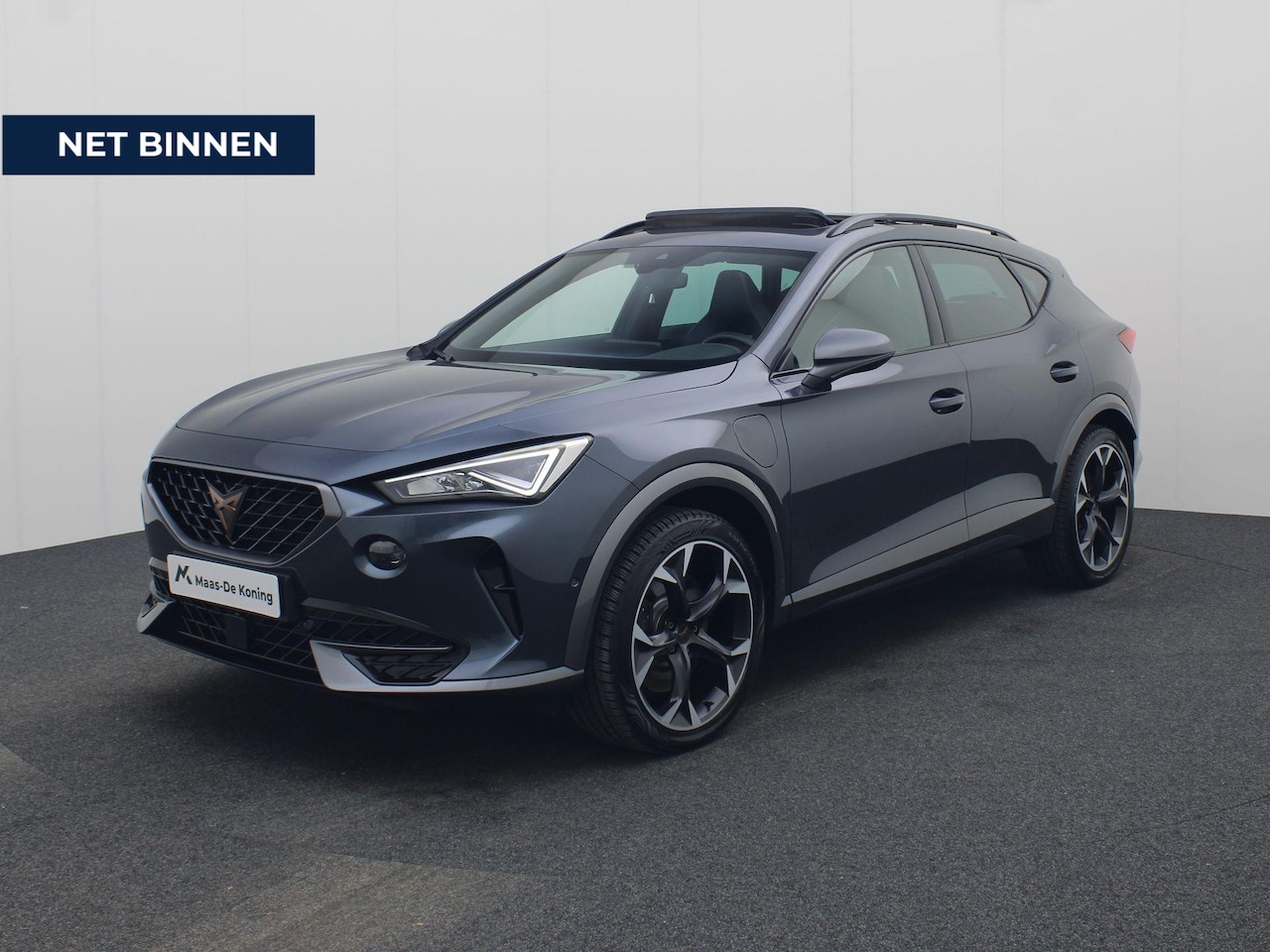 CUPRA Formentor - 1.4e-Hybrid 180kW/245PK VZ DSG · Panoramadak · Trekhaak · Camera + Parkeersensoren - AutoWereld.nl