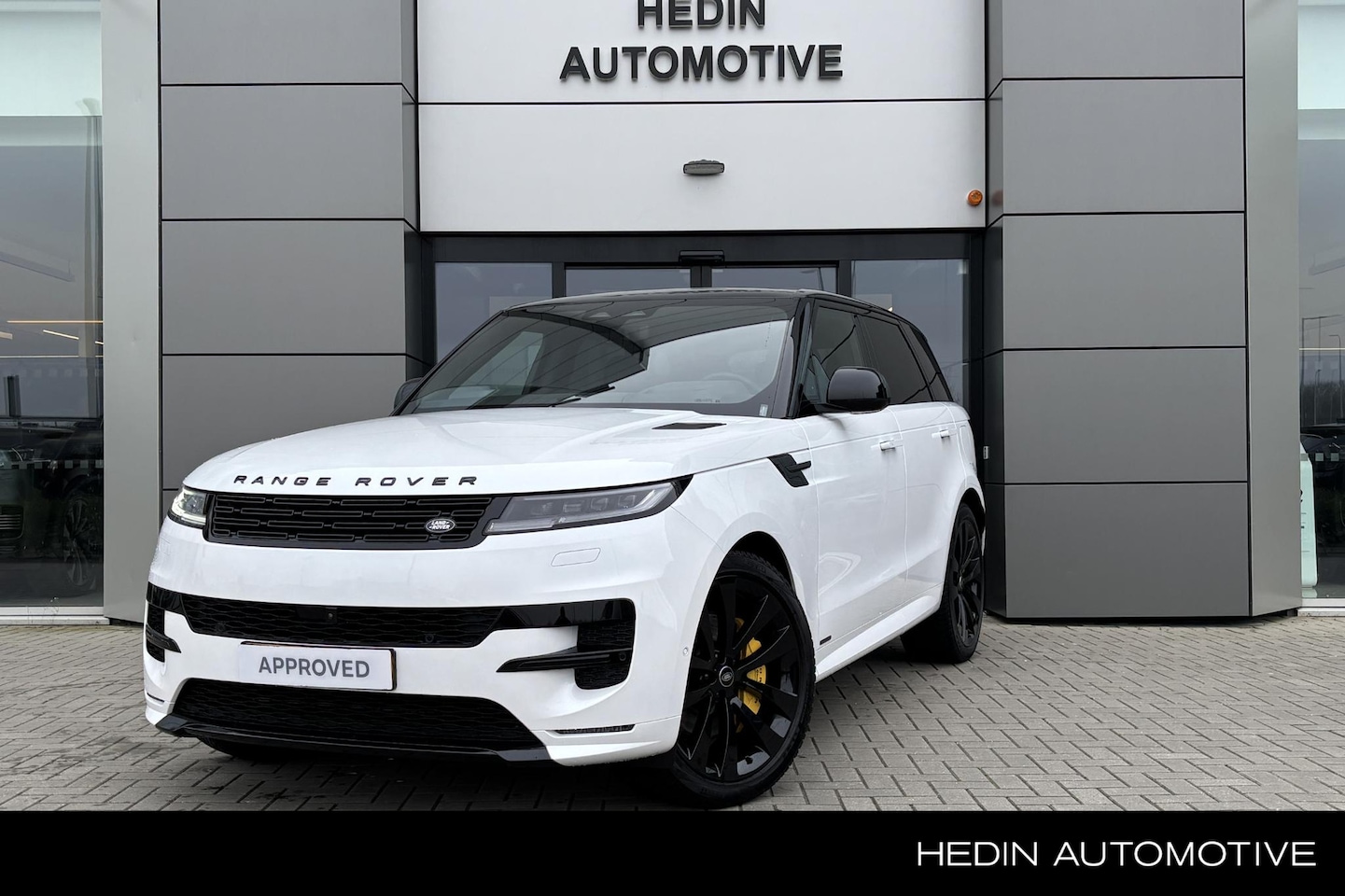 Land Rover Range Rover Sport - P550e Autobiography l Yellow Brake Calipers l Towing Pack l BTW l Coolbox l Black Pack - AutoWereld.nl