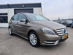 Mercedes-Benz B-klasse - 180 Topstaat/Leer/Automaat/Stoelverwarming