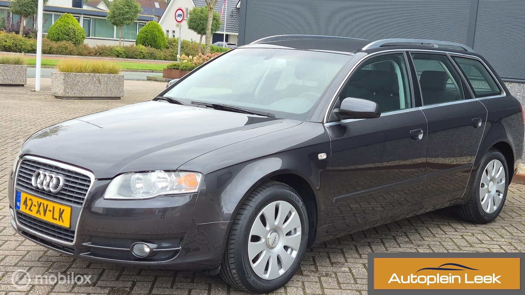 Audi A4 Avant - 2.0 YOUNGTIMER 1E EIGENAAR AUTOMAAT CLIMA - AutoWereld.nl