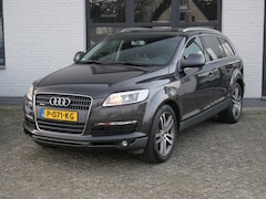 Audi Q7 - 4.2 FSI quattro Pro Line+ 5+2 186.00km Xenon Bose Navi