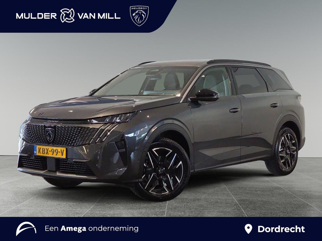 Peugeot 5008 - Allure Pack 1.2 Hybrid 145pk e-DSC6 | PANORAMIC NAVIGATION | 7-ZITS | STOEL+STUURVERW. | K - AutoWereld.nl
