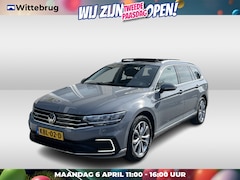 Volkswagen Passat Variant - 1.4 TSI PHEV GTE / AUTOMAAT/ PANO/ TREKHAAK/ ELEK.ACHTERKLEP/ STOELVERWARMING/ PARK.SENSOR