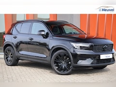 Volvo XC40 - T4 Recharge Plus Dark | Stoelverwarming | Trekhaak | Parkeercamera | H/K | Glossy Black |
