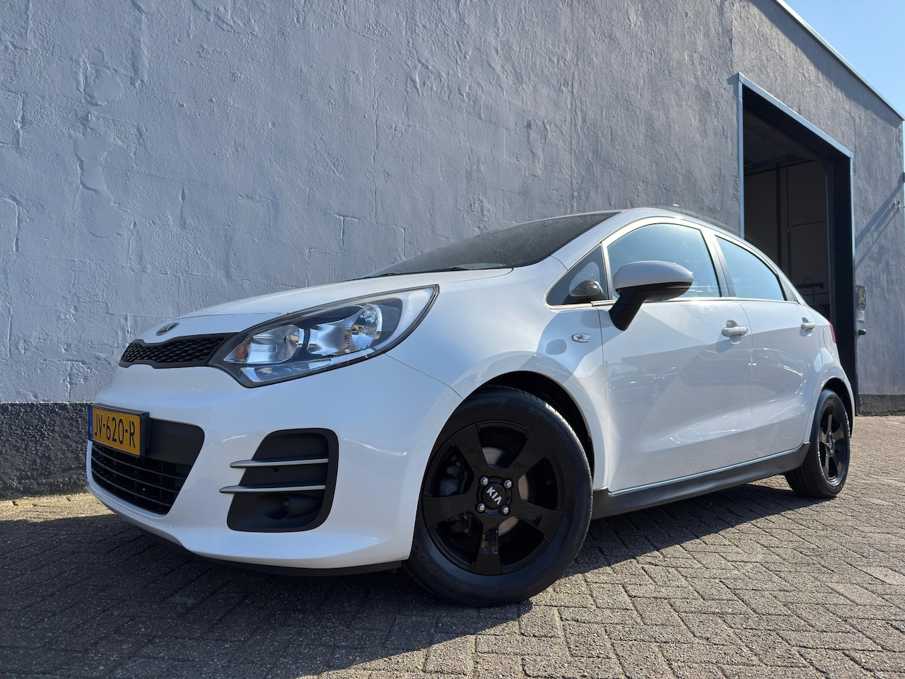 Kia Rio - 1.2 CVVT ComfortLine 5-Deurs - LMV - AutoWereld.nl