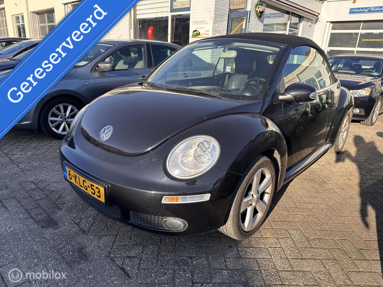 Volkswagen New Beetle Cabriolet - 2.0 Trendline Automaat - AutoWereld.nl