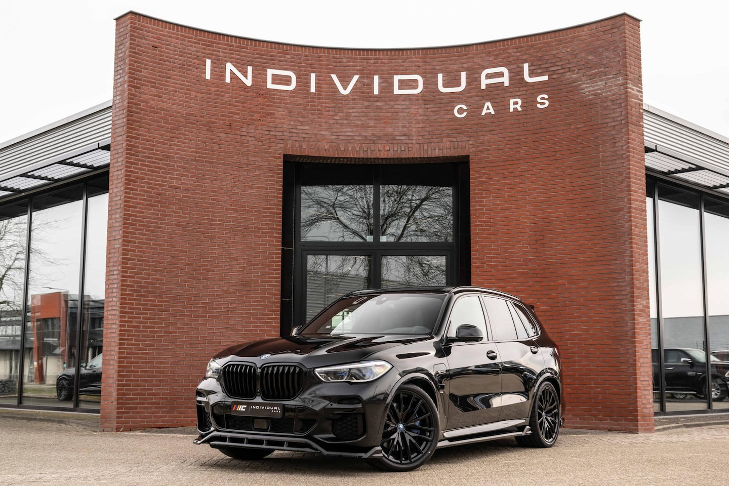 BMW X5 - xDrive45e M-Sport Performance Laser B&W Trekhaak - AutoWereld.nl
