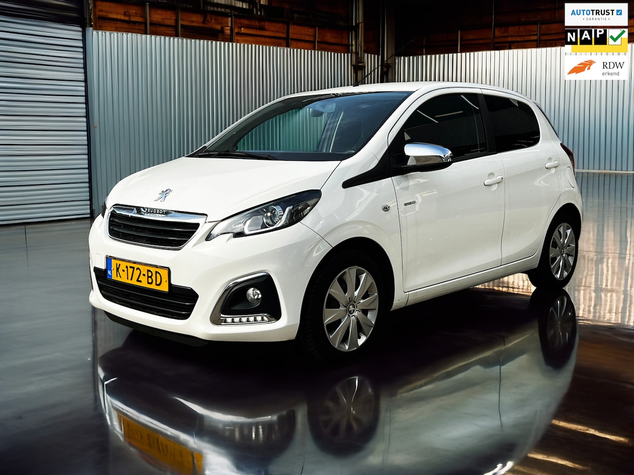 Peugeot 108 - 1.0 e-VTi Collection Carplay_Led_Cruise - AutoWereld.nl