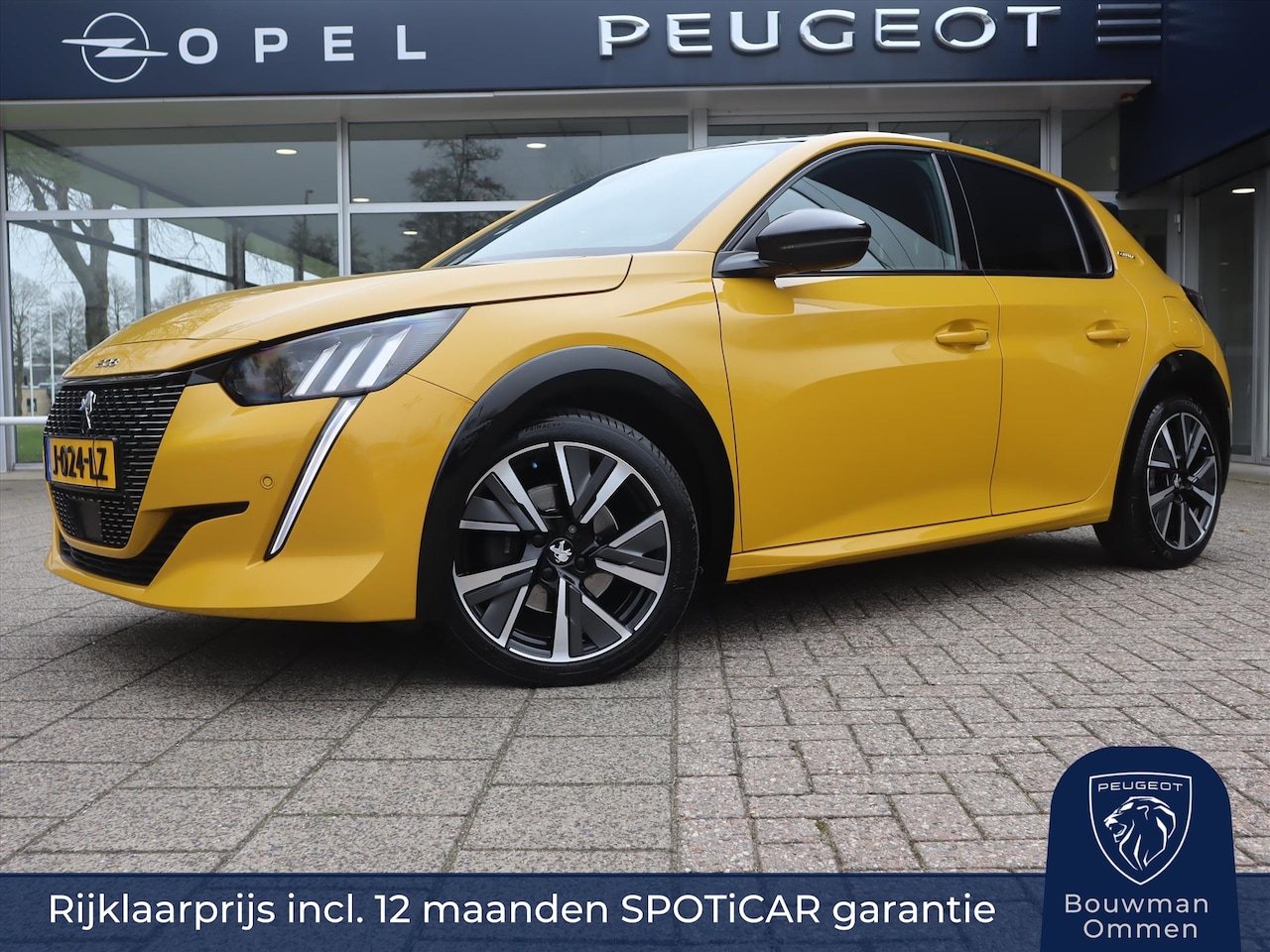 Peugeot 208 - GT-Line PureTech 100pk EAT8 automaat, Rijklaarprijs, Navigatie Keyless Entry & Start Black - AutoWereld.nl