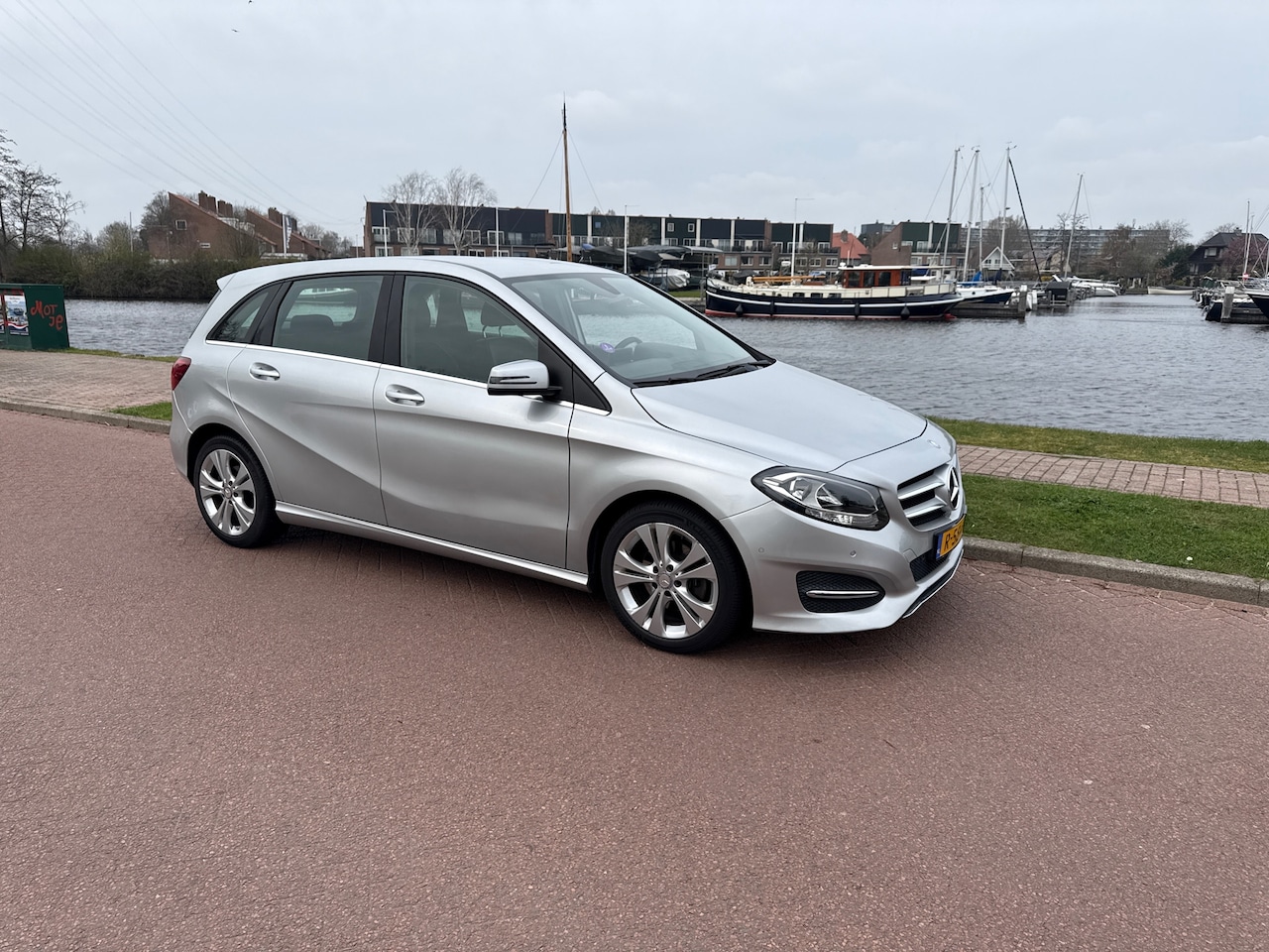 Mercedes-Benz B-klasse - 180 Ambition 180 Ambition - AutoWereld.nl