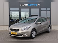 Kia Cee'd - Ceed 1.6 GDI Comfort Pack 135pk 5drs. Airco, NAVI, Cruise, Trekhaak